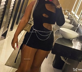 Acompanhante Luna Oliveira