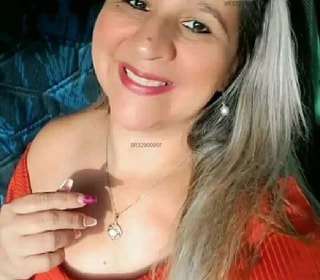 Acompanhante Joyce