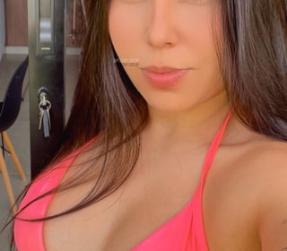 Acompanhante Aninha