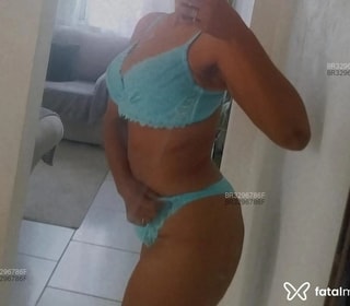Acompanhante Manu