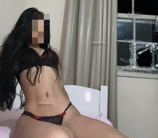 Acompanhante Nathalia Lins