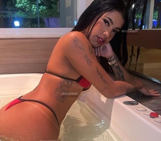 Acompanhante em Petrópolis-RJ - Agatha Lins