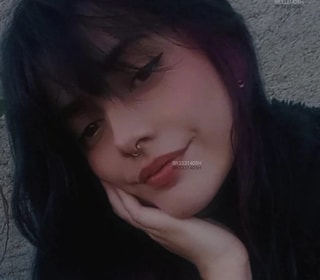 Acompanhante Roberta