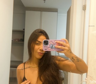 Acompanhante Layla