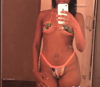 Acompanhante Raissa