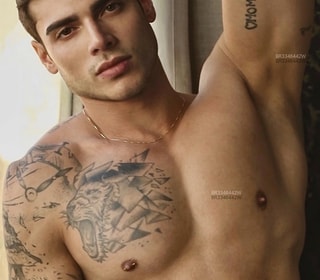 Acompanhante Brenno Liz