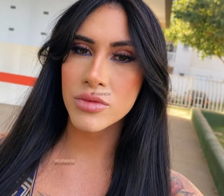 Acompanhante Bruna