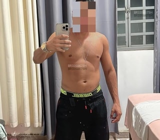 Acompanhante Vini Lopes