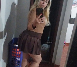 Acompanhante Renata Alves