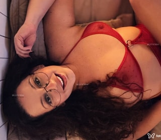 Acompanhante Laura Botino