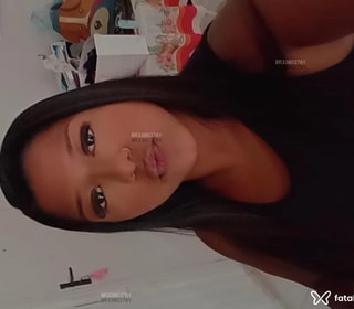 Acompanhante Mell Soares