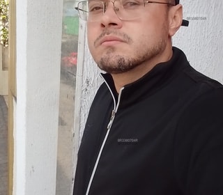 Acompanhante Renato
