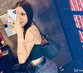 Acompanhante Eduarda Santos