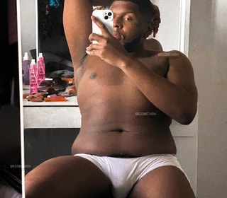 Acompanhante Matheus Possas