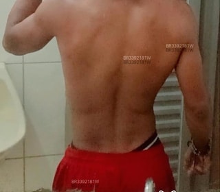 Acompanhante Breno