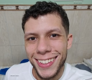Acompanhante Luiza Côrte