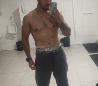 Acompanhante Santos