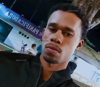 Acompanhante Henrique