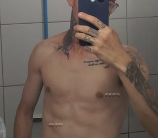 Acompanhante Gustavo