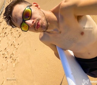 Acompanhante Guilherme Telles