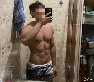 Acompanhante Jhonny Santos