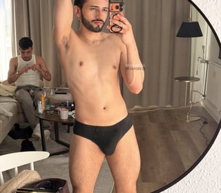 Acompanhante Pietro
