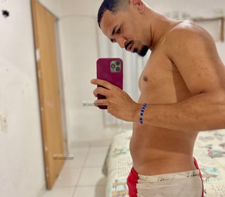 Acompanhante Elias