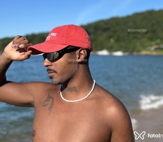 Acompanhante Leandro