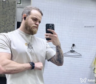 Acompanhante Felipe Tattoo