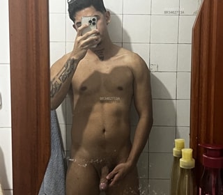 Acompanhante Matheus