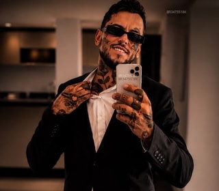 Acompanhante em Curitiba-PR - Jhonny