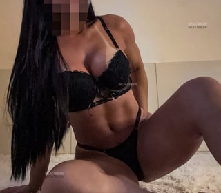 Acompanhante Manu Valença