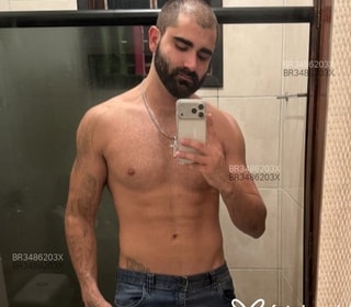 Acompanhante em Rio de Janeiro-RJ - Carlos Prattes