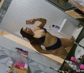 Acompanhante Yasmim