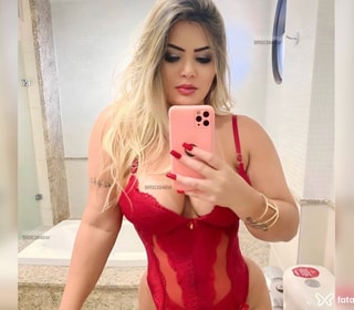 Acompanhante Aline Mattos