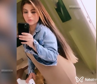Acompanhante Izabela