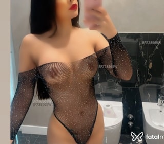 Acompanhante Debora