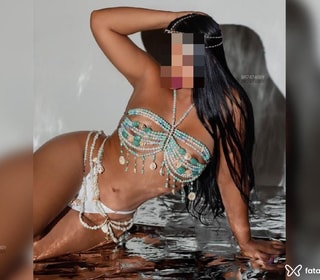 Acompanhante Larissa Melo