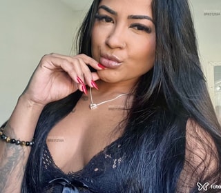 Acompanhante Ivi Mattos