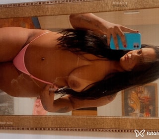Acompanhante Carol Moura