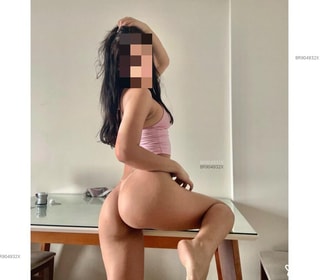 Acompanhante Maria Vitória