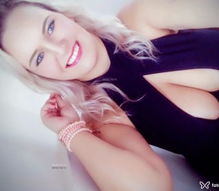 Acompanhante Ellen