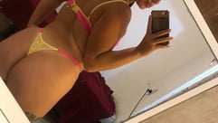 Acompanhante Paola - Cabeçalho