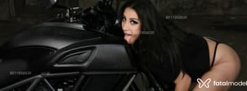 Acompanhante Rebecca - Cabeçalho