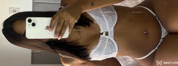 Acompanhante Mary Morais - Cabeçalho
