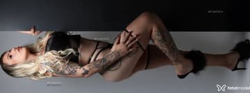 Acompanhante Yasmin - Cabeçalho