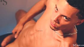 Acompanhante Gabriel - Cabeçalho