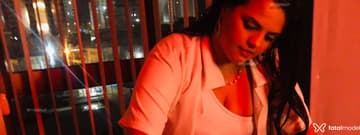 Acompanhante Kelly - Cabeçalho