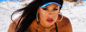 Acompanhante Rebecca - Cabeçalho