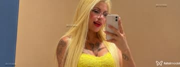 Acompanhante Larissa - Cabeçalho
